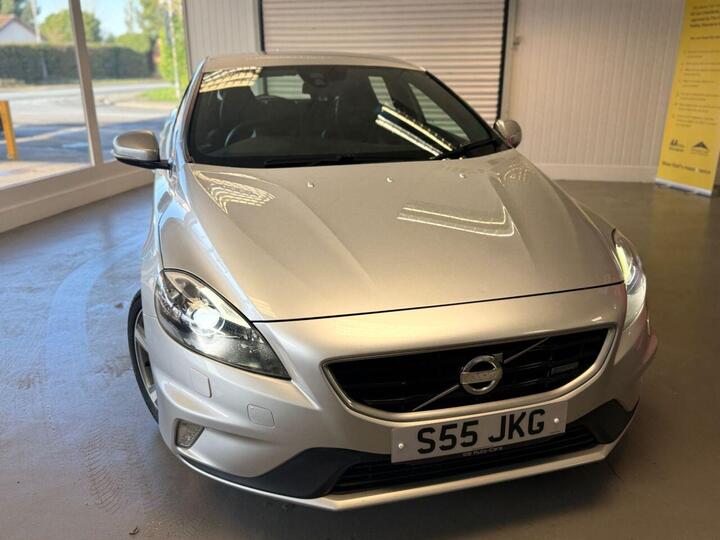 Volvo V40 2.0 D4 R-Design Lux Nav Geartronic Euro 5 (s/s) 5dr
