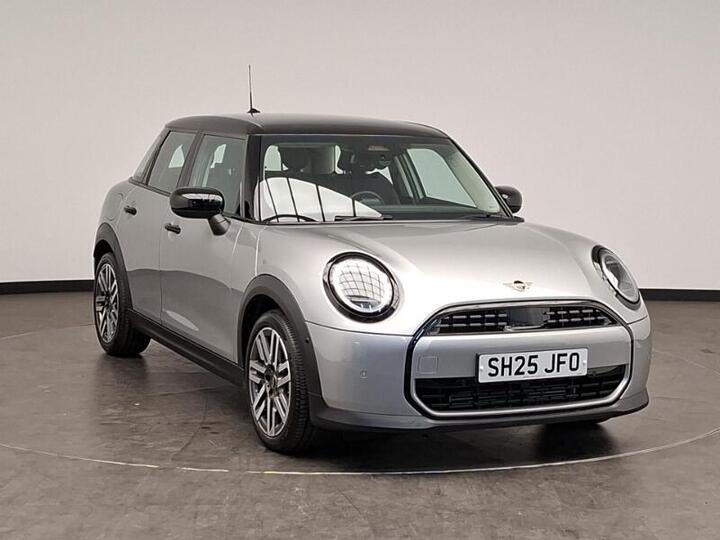 MINI Hatch 1.5C Classic Steptronic Euro 6 (s/s) 5dr