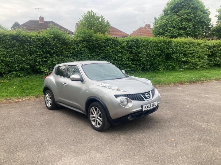 Nissan Juke 1.6 Acenta Euro 5 (s/s) 5dr Nissan Juke 1.6 Acenta Euro 5 (s/s) 5dr