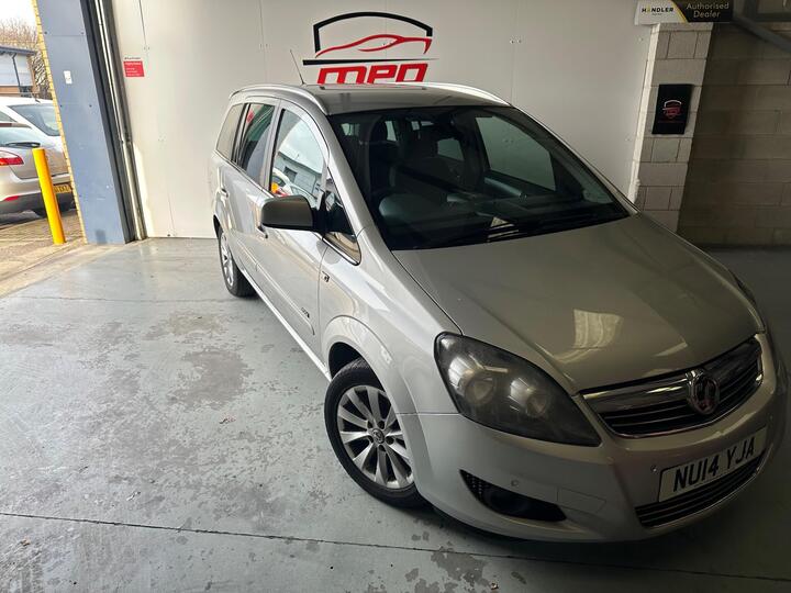 Vauxhall Zafira 1.7 CDTi EcoFLEX Design Euro 5 5dr (SNav)