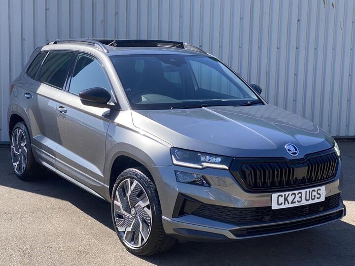 Skoda KAROQ 2.0 TSI SportLine DSG 4WD Euro 6 (s/s) 5dr Skoda KAROQ 2.0 TSI SportLine DSG 4WD Euro 6 (s/s) 5dr