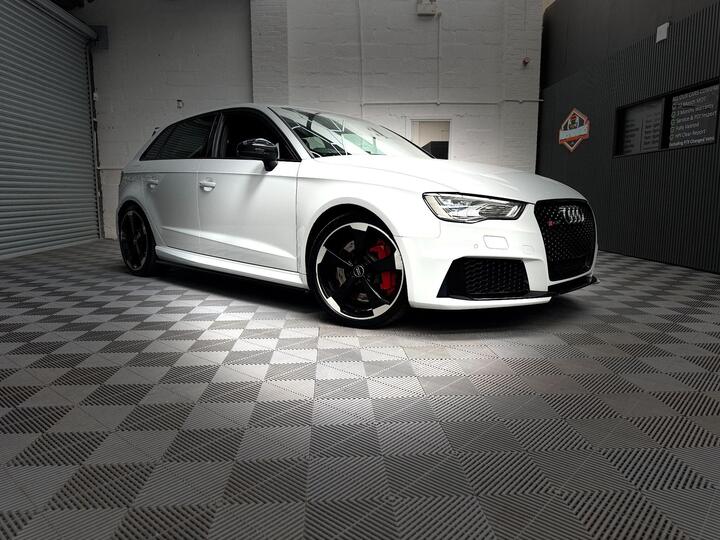 Audi RS3 2.5 TFSI Sportback S Tronic Quattro Euro 6 (s/s) 5dr (Nav)