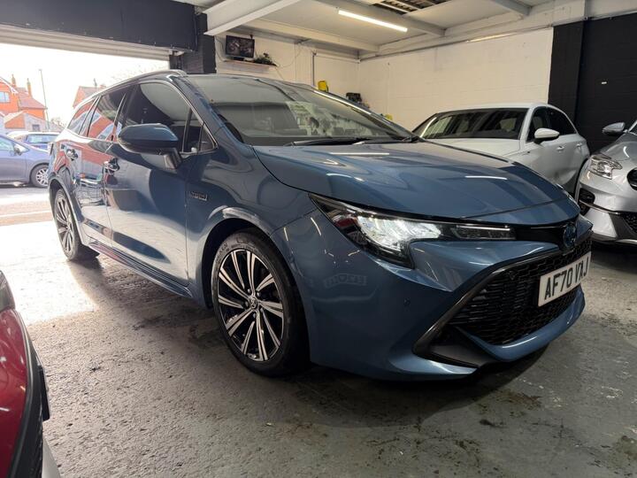 Toyota Corolla 1.8 VVT-h Design Touring Sports CVT Euro 6 (s/s) 5dr