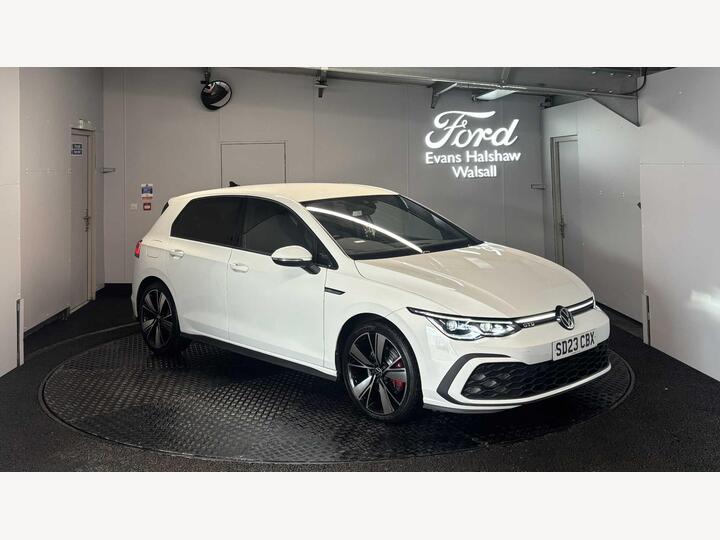 Volkswagen GOLF DIESEL HATCHBACK 2.0 TDI GTD DSG Euro 6 (s/s) 5dr Volkswagen GOLF DIESEL HATCHBACK 2.0 TDI GTD DSG Euro 6 (s/s) 5dr