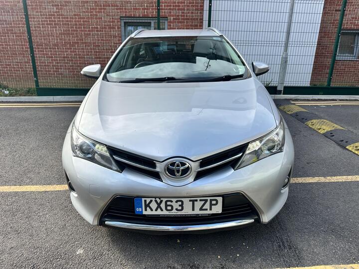 Toyota Auris 1.6 V-Matic Icon Touring Sports Euro 5 5dr
