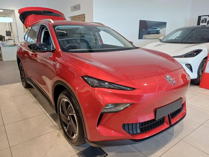 MG MGS5 64kWh Trophy Long Range Auto 5dr