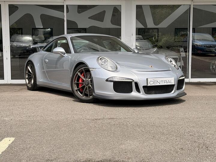 Porsche 911 3.8 991 GT3 PDK Euro 6 2dr Porsche 911 3.8 991 GT3 PDK Euro 6 2dr