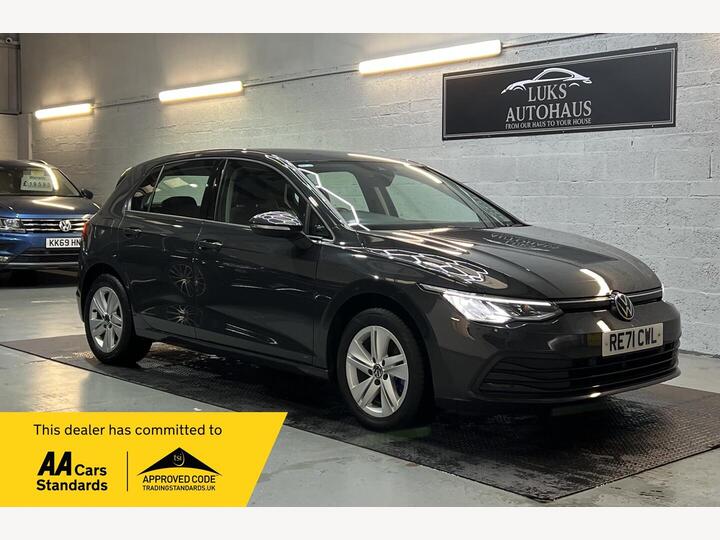 Volkswagen Golf 1.5 ETSI MHEV Life DSG Euro 6 (s/s) 5dr