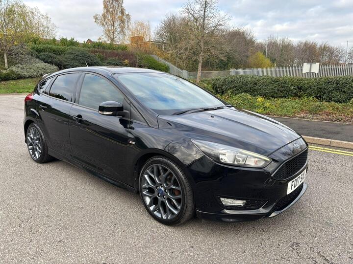 Ford Focus 1.0T EcoBoost ST-Line Euro 6 (s/s) 5dr
