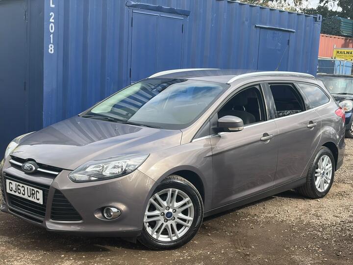 Ford Focus 1.6 Titanium Powershift Euro 5 5dr