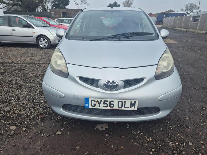 Toyota AYGO 1.0 VVT-i + Euro 4 5dr