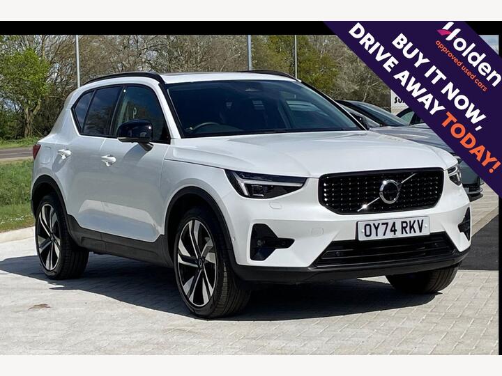 Volvo XC40 2.0 B3 MHEV Ultra Dark DCT Auto Euro 6 (s/s) 5dr