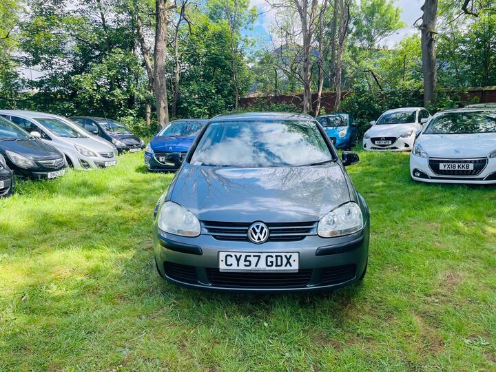 Volkswagen Golf 1.6 FSI S 5dr