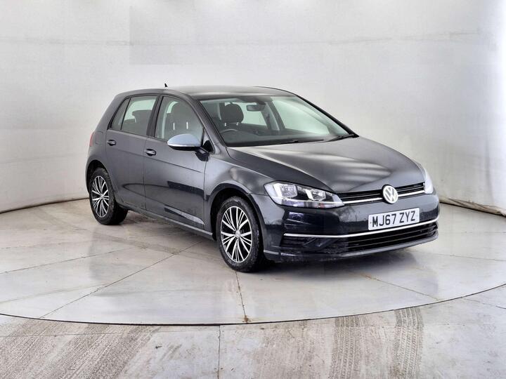 Volkswagen GOLF 1.6 TDI SE Nav Euro 6 (s/s) 5dr Volkswagen GOLF 1.6 TDI SE Nav Euro 6 (s/s) 5dr