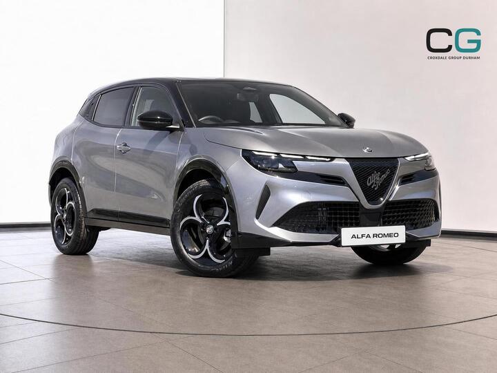 Alfa Romeo Junior 1.2 MHEV Ibrida E-DCT Euro 6 (s/s) 5dr