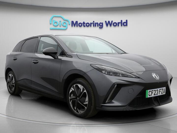 MG MG4 64kWh Trophy Long Range Auto 5dr