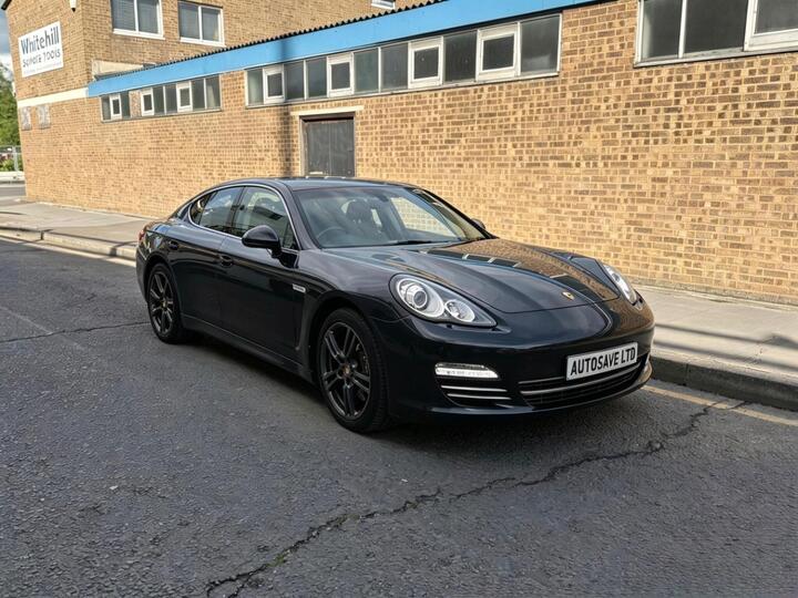 Porsche Panamera 3.0D V6 Platinum Edition TiptronicS Euro 5 (s/s) 5dr