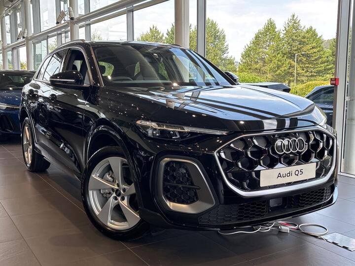 Audi Q5 2.0 TDI S Line S Tronic Quattro Euro 6 (s/s) 5dr