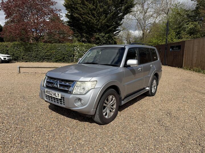 Mitsubishi Shogun 3.2 DI-DC SG3 Auto 4WD Euro 5 5dr LWB