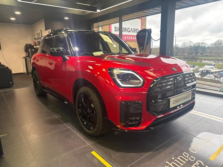 MINI Electric Countryman E 66.5kWh Sport Auto 5dr