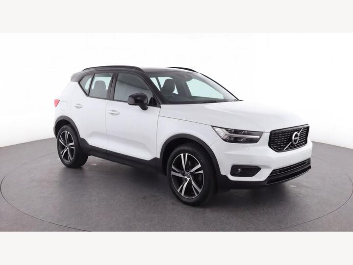 Volvo XC40 2.0 B4 MHEV R-Design Auto Euro 6 (s/s) 5dr