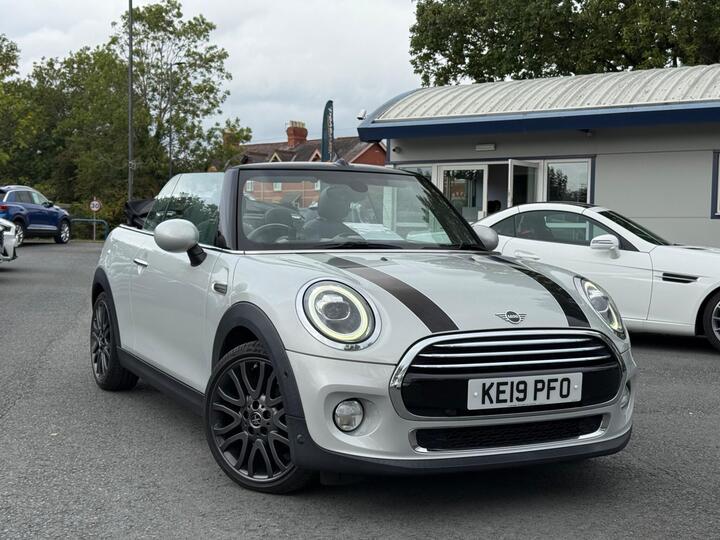 MINI Convertible 1.5 Cooper Exclusive Steptronic Euro 6 (s/s) 2dr