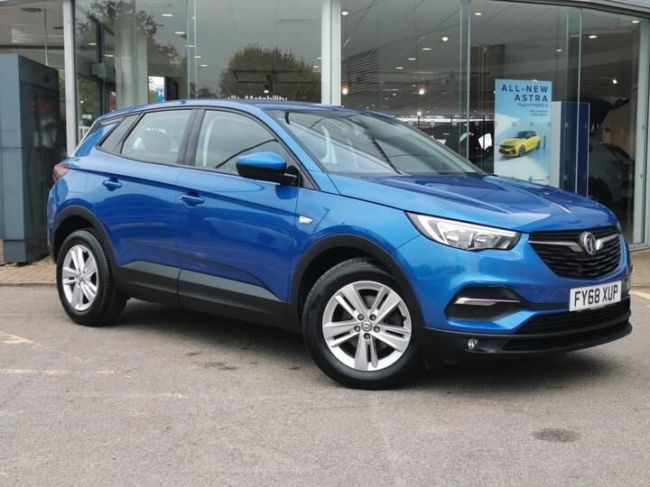 Vauxhall Grandland X 1.2 Turbo SE Auto Euro 6 (s/s) 5dr
