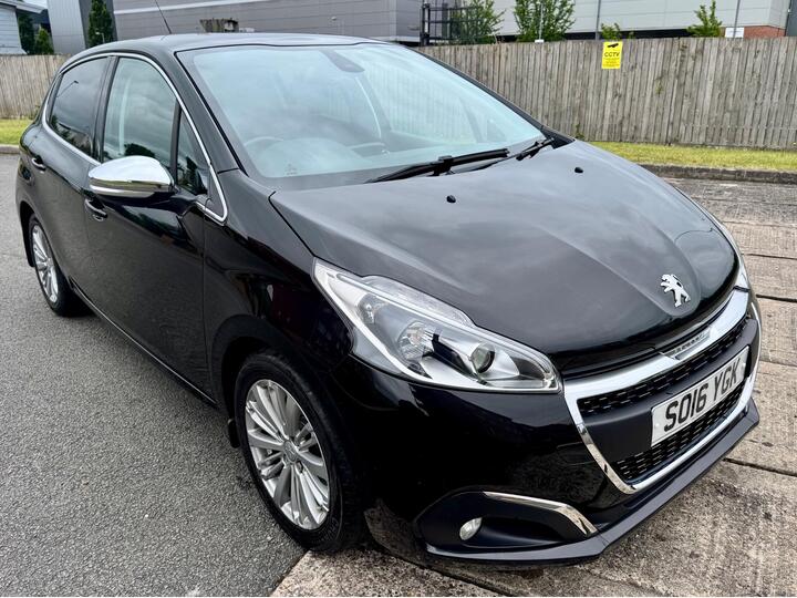 Peugeot 208 1.2 PureTech Allure Euro 6 5dr