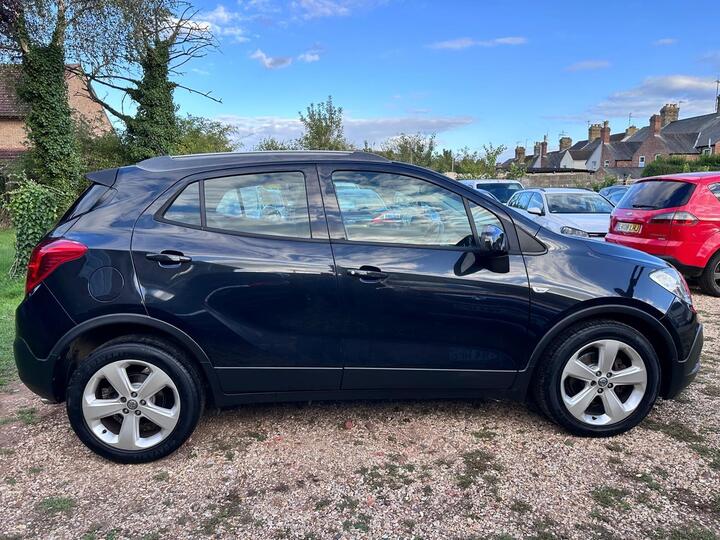 Vauxhall Mokka 1.6 Exclusiv 2WD Euro 5 (s/s) 5dr