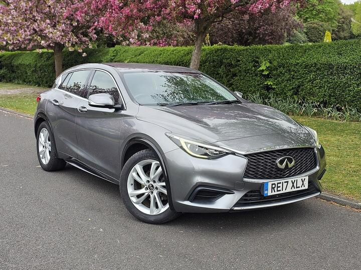 Infiniti Q30 1.6T SE Euro 6 (s/s) 5dr
