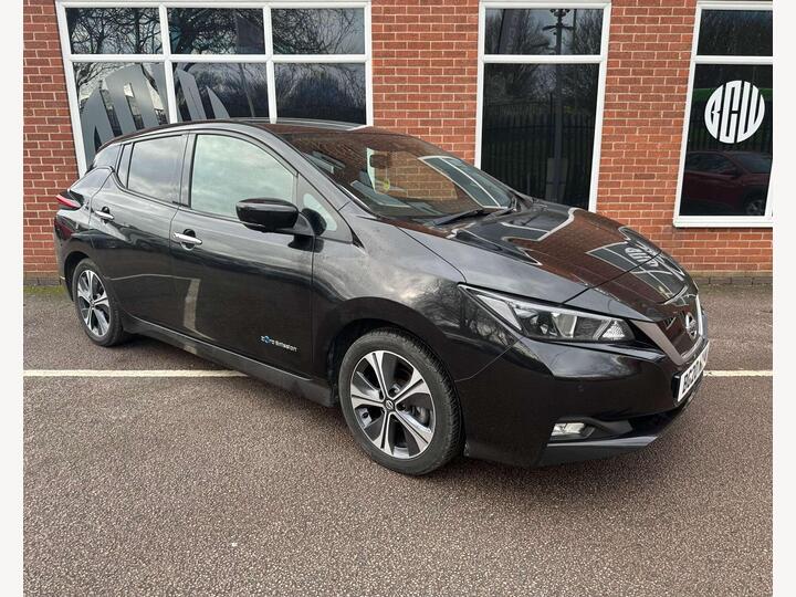 Nissan LEAF 40kWh N-Connecta Auto 5dr Nissan LEAF 40kWh N-Connecta Auto 5dr