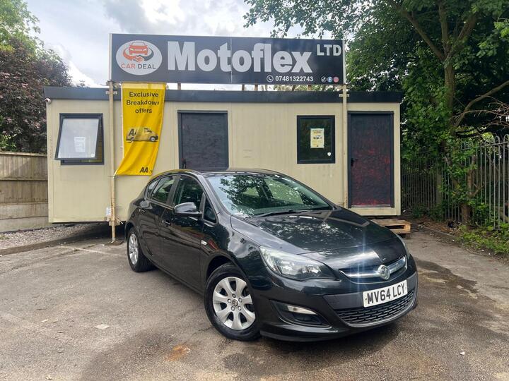 Vauxhall Astra 1.7 CDTi EcoFLEX Design Euro 5 (s/s) 5dr