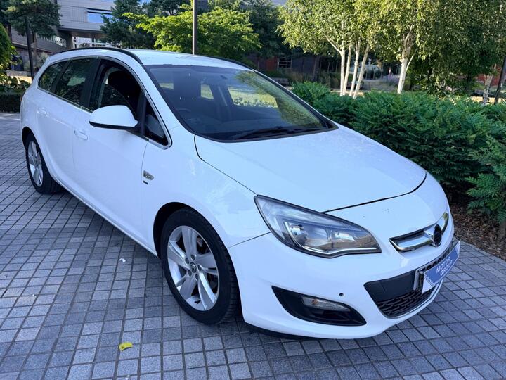 Vauxhall Astra 2.0 CDTi SRi Sports Tourer Euro 5 5dr
