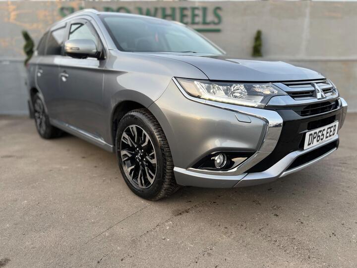 Mitsubishi Outlander 2.0h 12kWh GX4h CVT 4WD Euro 6 (s/s) 5dr Mitsubishi Outlander 2.0h 12kWh GX4h CVT 4WD Euro 6 (s/s) 5dr
