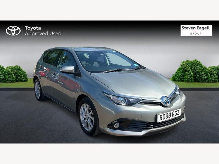 Toyota Auris 1.8 VVT-h Icon Tech CVT Euro 6 (s/s) 5dr Toyota Auris 1.8 VVT-h Icon Tech CVT Euro 6 (s/s) 5dr
