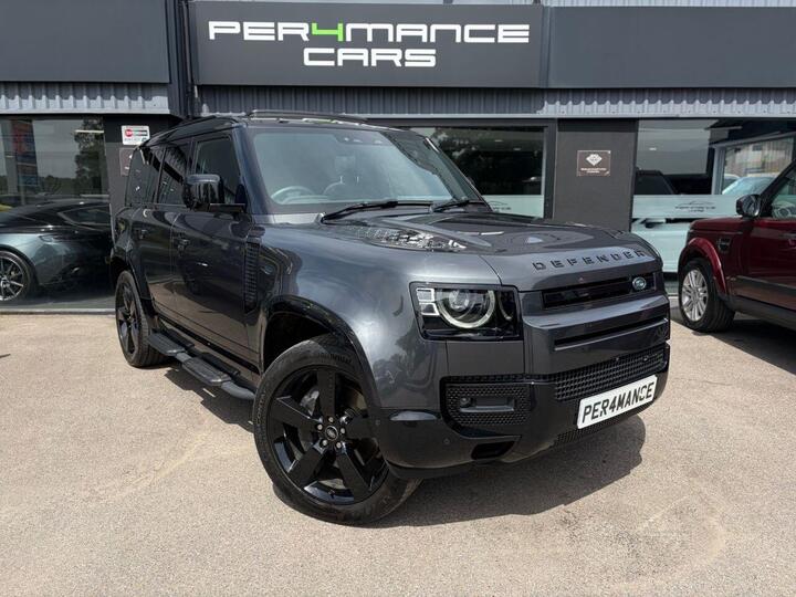 Land Rover DEFENDER 3.0 D300 MHEV X-Dynamic SE Auto 4WD Euro 6 (s/s) 5dr Land Rover DEFENDER 3.0 D300 MHEV X-Dynamic SE Auto 4WD Euro 6 (s/s) 5dr
