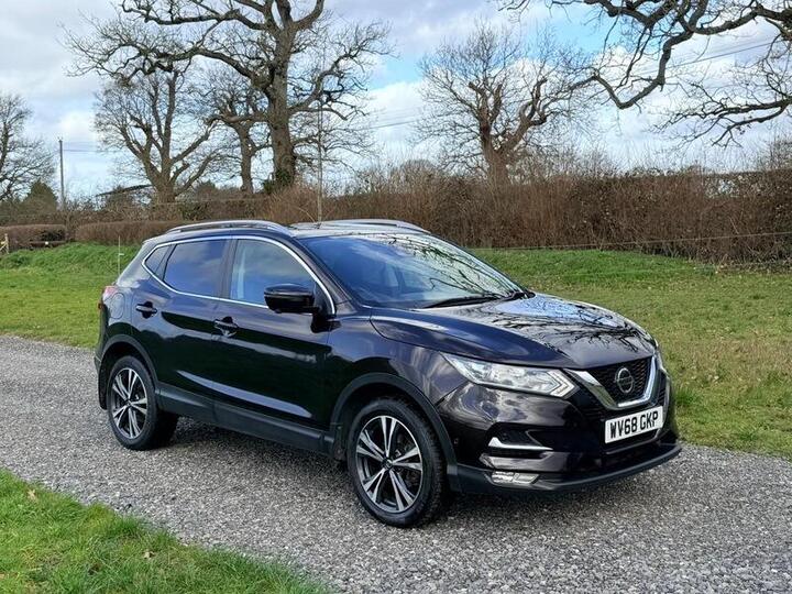 Nissan Qashqai 1.5 DCi N-Connecta Euro 6 (s/s) 5dr
