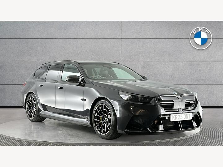 BMW M5 4.4 22.1kWh Touring Steptronic XDrive Euro 6 (s/s) 5dr