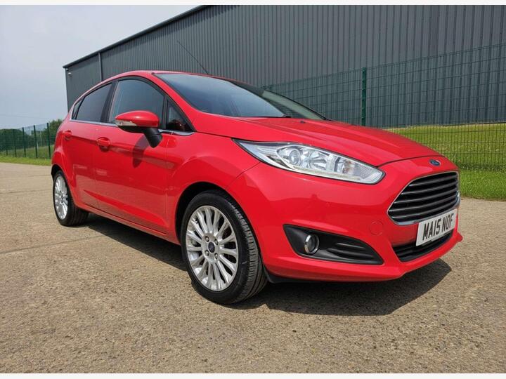 Ford Fiesta 1.0T EcoBoost Titanium Euro 5 (s/s) 5dr