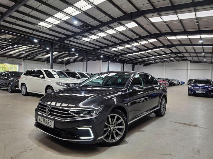Volkswagen Passat 1.4 TSI 13kWh GTE Advance DSG Euro 6 (s/s) 4dr