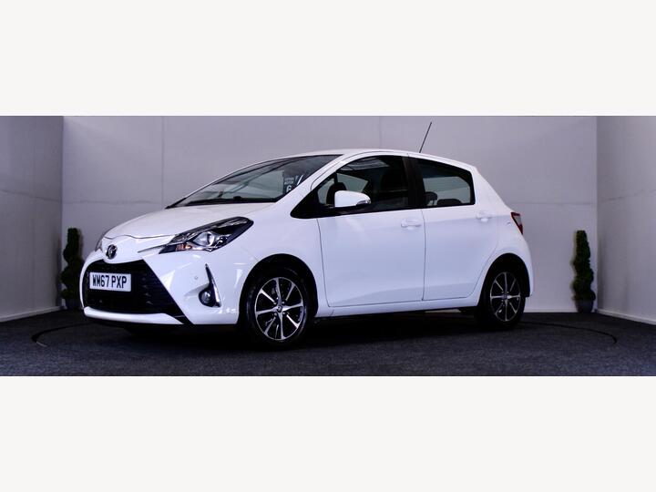 Toyota Yaris 1.5 VVT-i Icon Tech Euro 6 5dr
