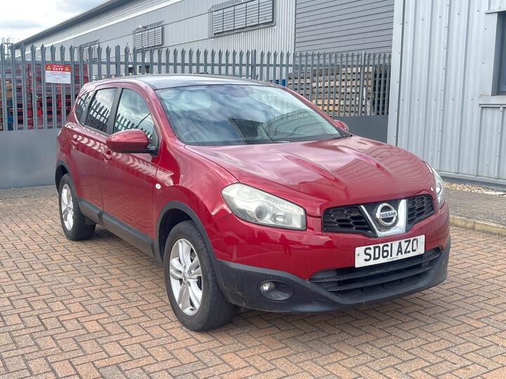 Nissan Qashqai+2 1.6 Acenta 2WD Euro 5 (s/s) 5dr Nissan Qashqai+2 1.6 Acenta 2WD Euro 5 (s/s) 5dr