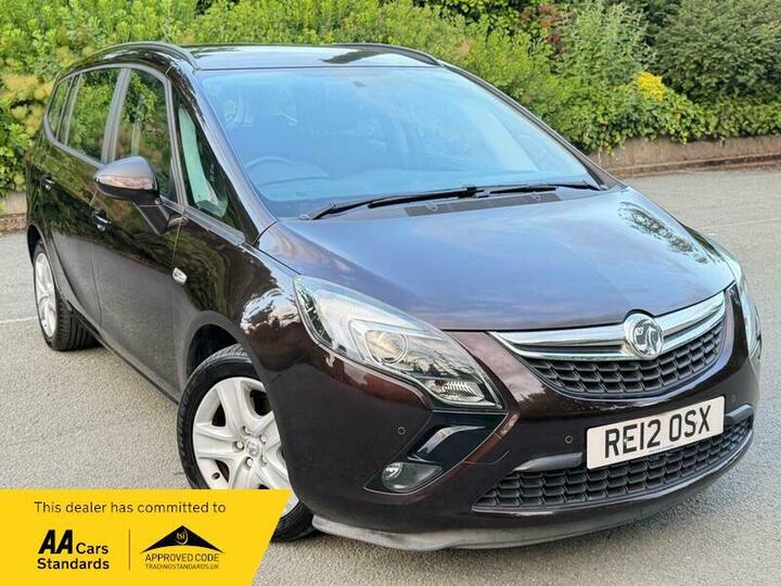 Vauxhall Zafira Tourer 1.4T 16V Exclusiv Auto Euro 5 5dr