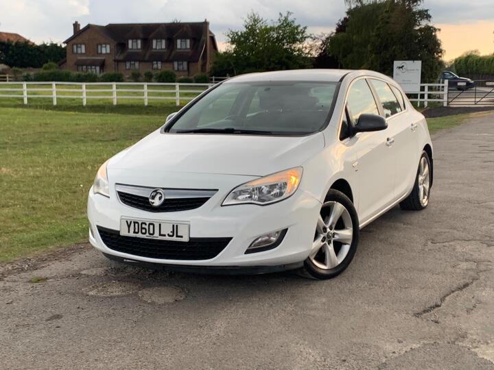 Vauxhall Astra 1.6 16v SRi Euro 5 5dr