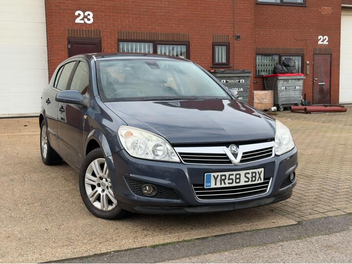 Vauxhall Astra 1.8i 16v Elite 5dr Vauxhall Astra 1.8i 16v Elite 5dr