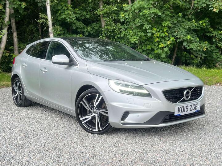 Volvo V40 2.0 D2 R-Design Edition Auto Euro 6 (s/s) 5dr