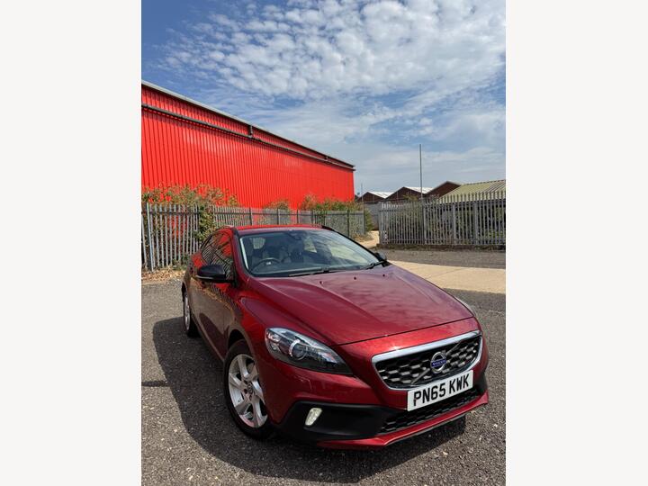 Volvo V40 Cross Country 2.0 D2 Lux Nav Auto Euro 6 (s/s) 5dr