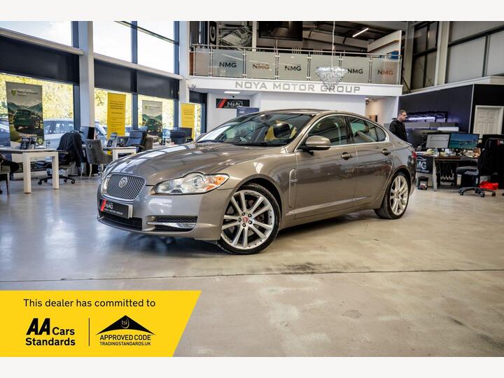 Jaguar XF 3.0d S V6 Premium Luxury Auto Euro 5 4dr