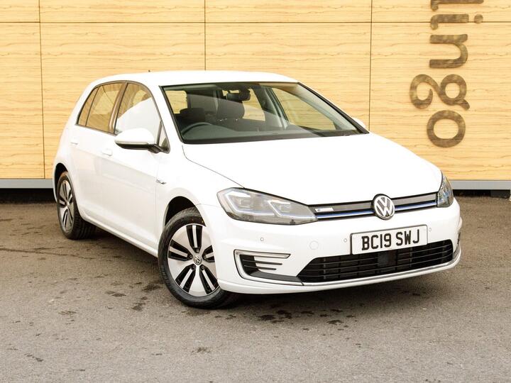 Volkswagen Golf 35.8kWh E-Golf Auto 5dr