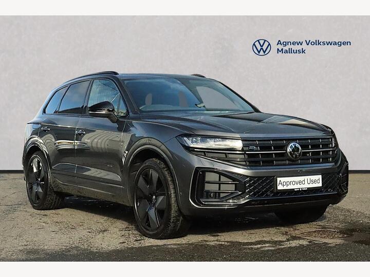 Volkswagen Touareg 3.0 TDI V6 Black Edition Tiptronic 4Motion Euro 6 (s/s) 5dr